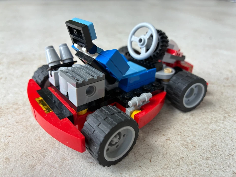 LEGO Creator 31030 Red Go-Kart, photo 3 of 5