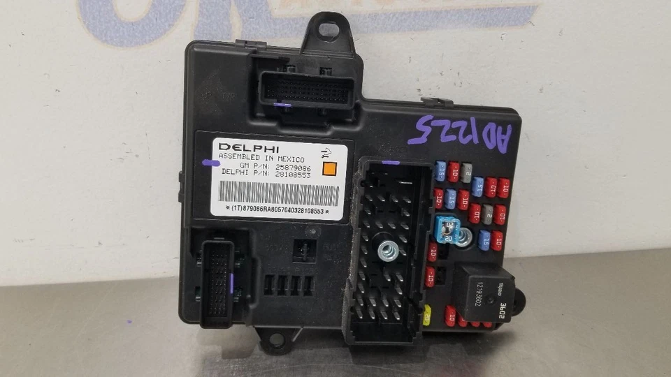 08 MÓDULO DE CONTROL DE CARROCERÍA CHEVY CORVETTE C6 BCM 25879086 Foto 3 de 4