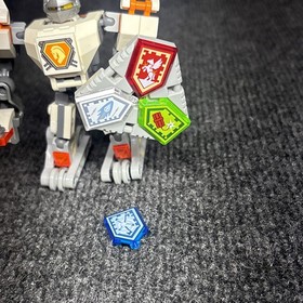 LEGO NEXO KNIGHTS: Battle Suit Lance (70366)