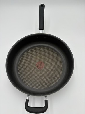 T-Fal Titanium  Pan Approximate Size - 22'' x 12'' x 3 
