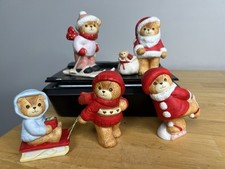 Lot Enesco Lucy  Me Christmas Bear Winter Figurine Lucy Rigg Ski Sled Santa See