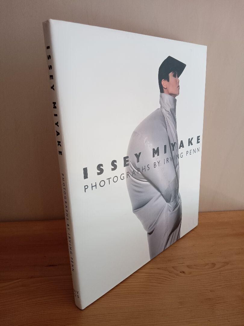 ISSEY MIYAKE PHOTOGRAPHS BY IRVING PENN Photo Book From Japan used