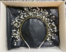 White beads gold wire Crown / Headpiece / Crown / tiara / Bridal Headdress