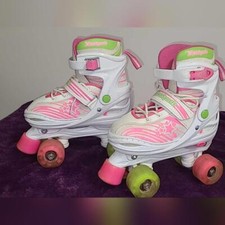 XinoSports Kids Adjustable Roller Skates with Light Up Wheels, Size 1-4