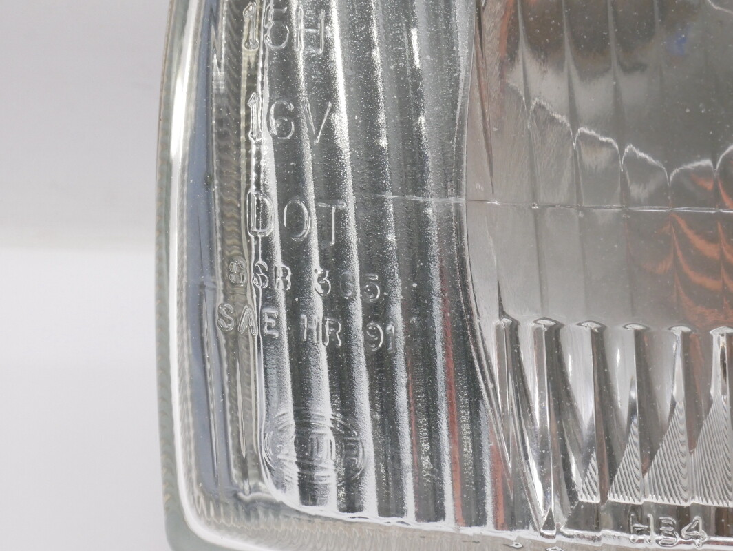 RH Dual Chamber Headlight 9399 VW Golf GTI Cabrio MK3 Head Light Lamp