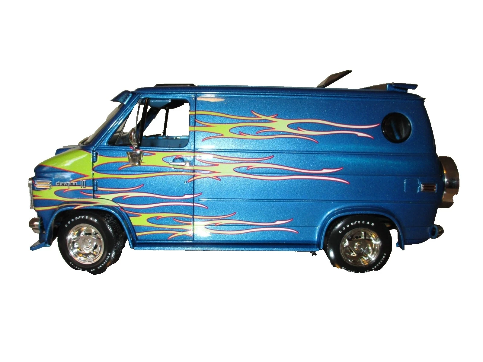 Highway 61/DCP Chevrolet Diecast & Toy Vans