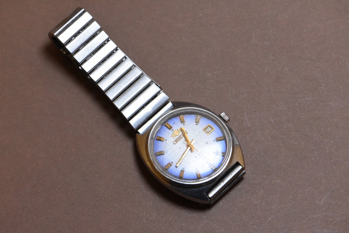 Vintage ORIENT Watch Automatic 17 Jewels Water Resistant Green day