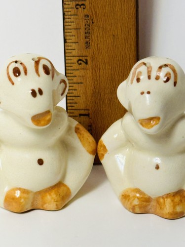 Vintage Salt & Pepper Shaker Monkey Color Color Cream Vintage JAPAN - Picture 9 of 9