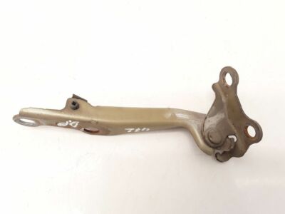 Toyota Yaris Verso 1.3i 63kw 2004 Vorne Rechts FENDER Halterung 583FK91
