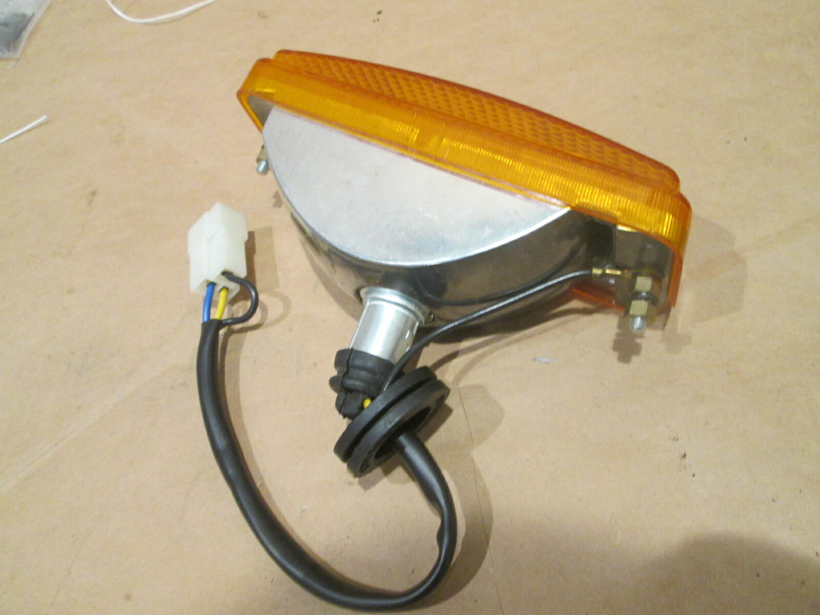 Ferrari 246 Dino GT Front Indicator Light P/N 20176301