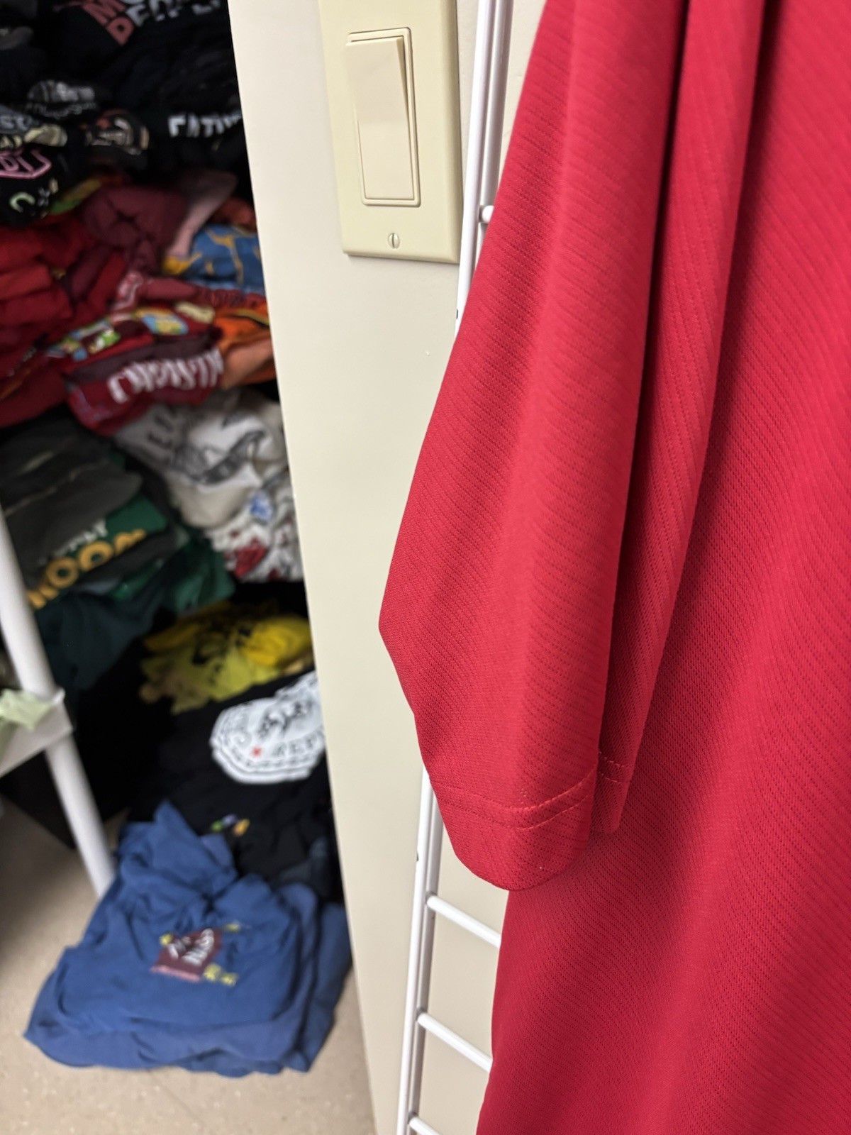 Embroidered Ping Performance Dynamics Short Sleev… - image 5