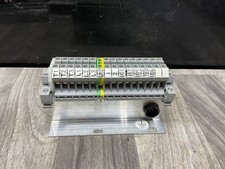 Lot Of 15 Phoenix Contact Typ UK6N Feed Throu...