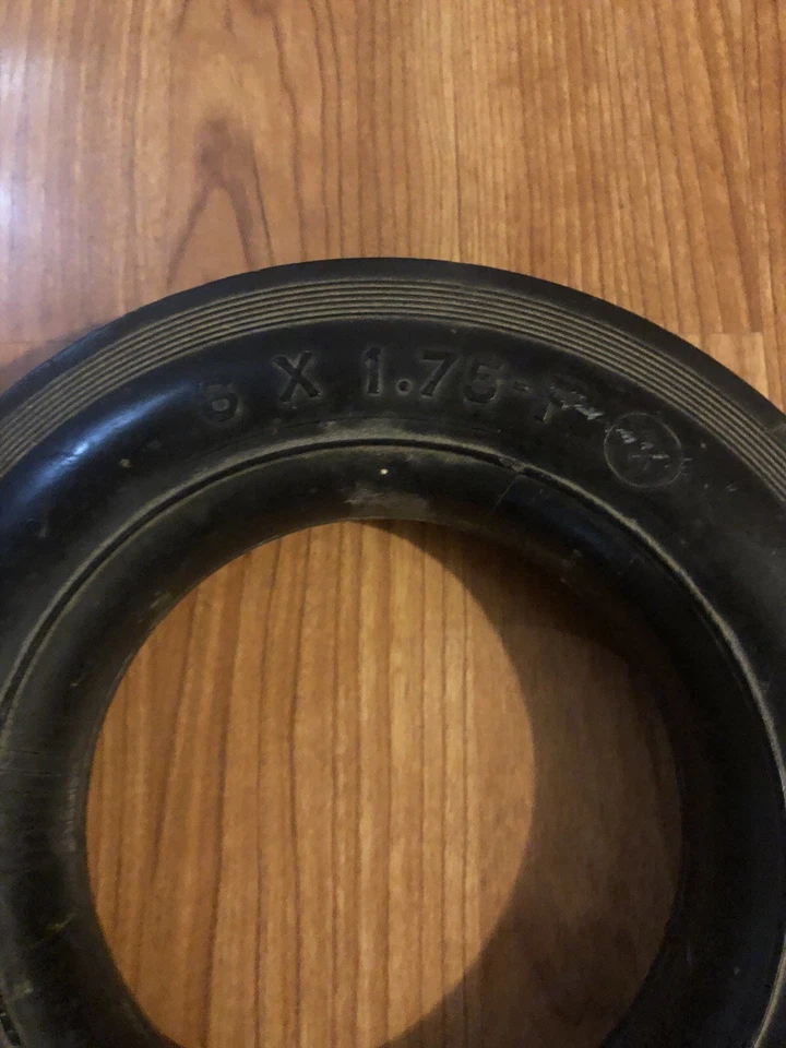 De colección Firestone 8 x 1.75 - F Neumático de Goma Sólida Triciclo Peddle Car Wagon Foto 2 de 4