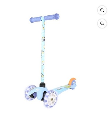 NEW BLUEY SCOOTER - Bluey 3-Wheel Tilt & Turn Scooter (Ages 3-8) Playset