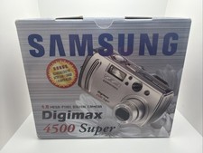 NEW Samsung Digimax V4 4.0 MP Digital Camera: Works New Battery, Charger