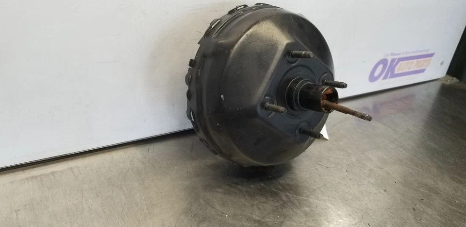 92 CADILLAC BROUGHAM POWER BRAKE BOOSTER - Image 3 of 4