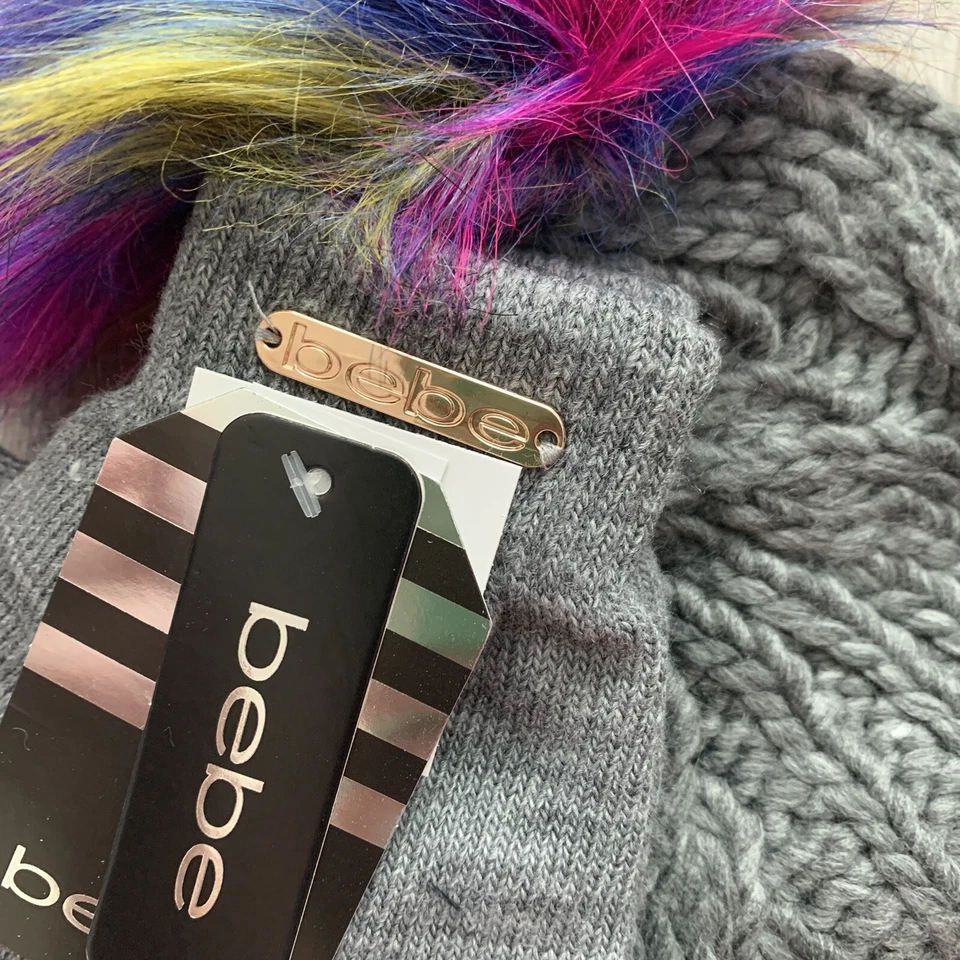 NUEVO CON ETIQUETAS BEBE Logo Gris Pom Pom Sombrero y Guantes Conjunto Gorro Invierno Moda Acogedor Foto 3 de 4