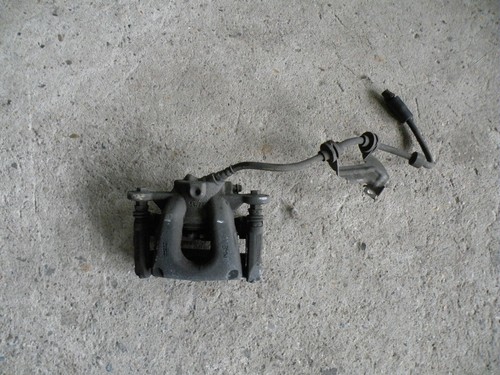 BMW 1er E81 E87 LCI Bremssattel mit Bremsträger vorne rechts 54/22 6774682