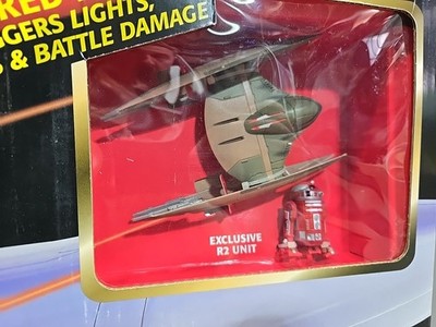 Star Wars Episode 1 Electronic Naboo Royal Starship Blockade