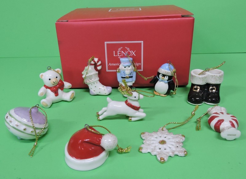 NIB LENOX CHRISTMAS MEMORIES 10 PC MINI/MINIATURE CHRISTMAS ORNAMENT SET #867170