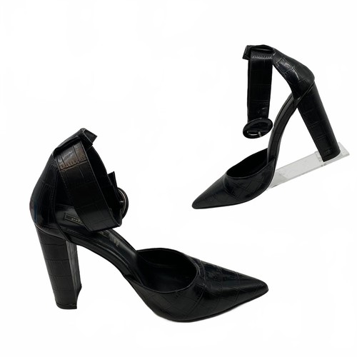Prima Donna Black Faux Leather Pump 38EU | Classic Heels for Women