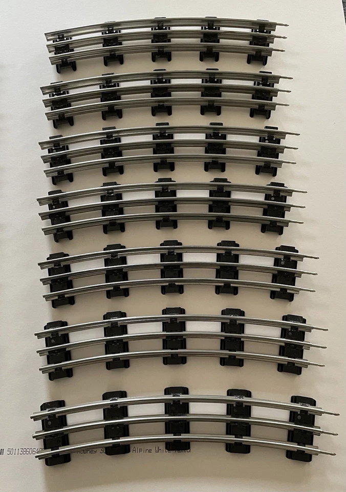 Lionel O Gauge 3-rail Curves - 14 Pieces - 27 Inch Radius 54 Inch Diameter VGC - Image 3 of 4