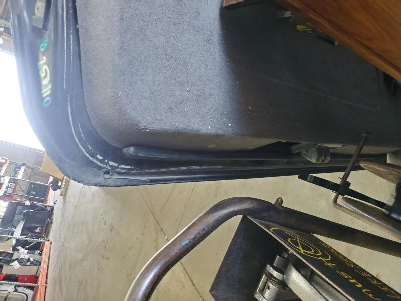 (LOCAL PICKUP ONLY) Trunk/Hatch/Tailgate Station Wgn With Spoiler Outback Fits 0 - Image 3 of 4