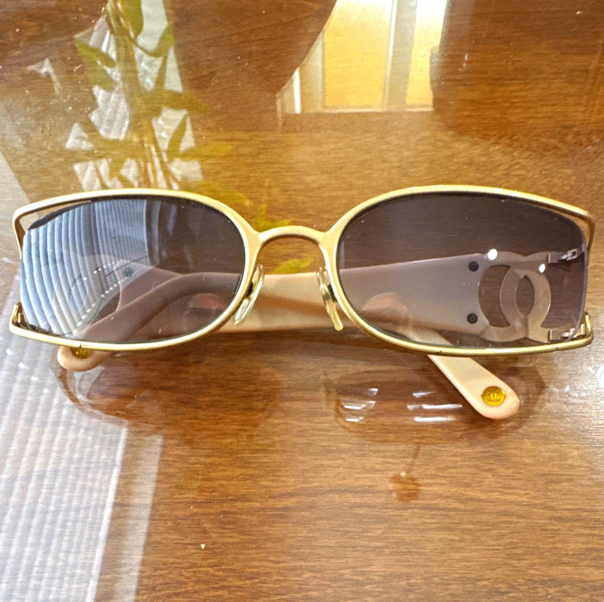 小物 CHANEL Sunglasses CC logo Gold l Women's CHANEL Sunglasses Cc Logo for sale | eBay