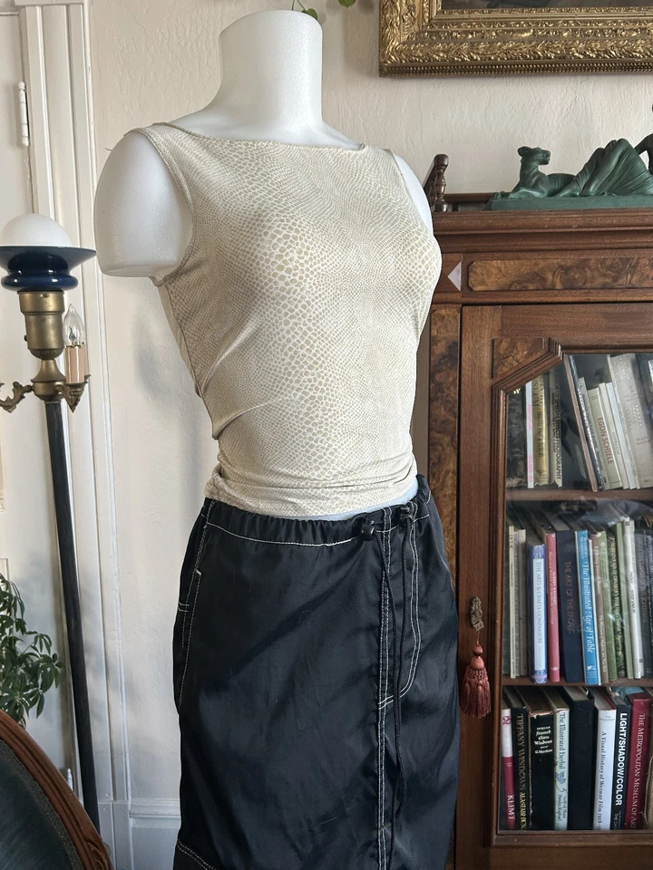 Maxi Falda Carga De Colección Y2K Años 90 Nylon - Kik Girl Alt Rave Gótica Negra Talla M Rara Foto 3 de 4