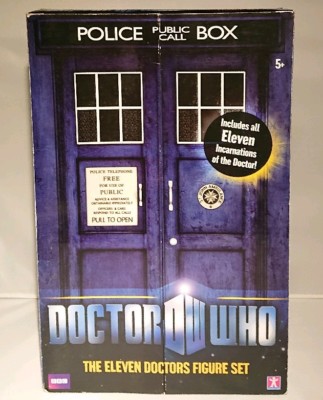 ELF ÄRZTE FIGURENSET HANDSIGNIERT AUTOGRAMM 5TH 6TH 7TH 8TH 10TH 11TH DR WHO