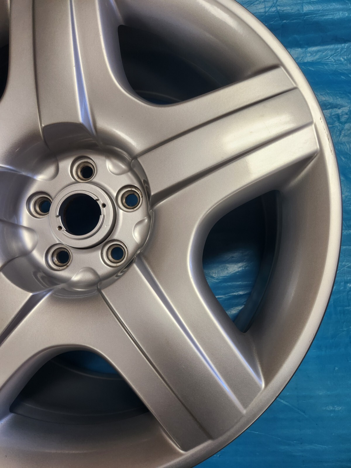 19" BENTLEY CONTINENTAL OEM SILVER WHEEL RIM 2006-2010 19x9