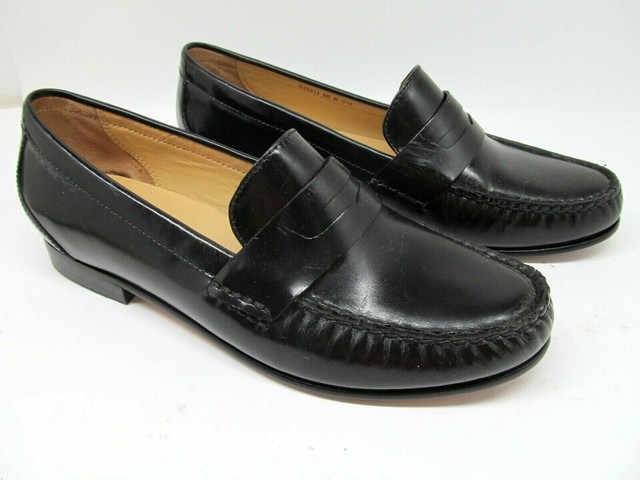 black loafers size 6