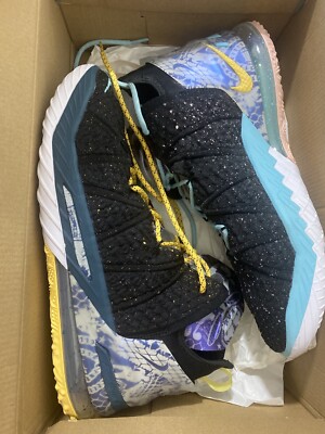lebron18 review
