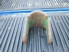 GREENLEE 881 3-1/12"" EMT SADDLE 5022605 USED FREE SHIPPING