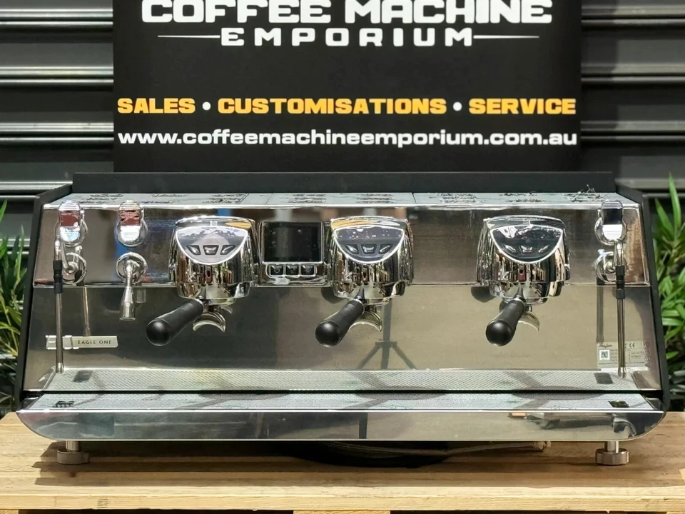 MÁQUINA DE CAFÉ COMERCIAL VICTORIA ARDUINO EAGLE ONE GRUPO 3 CON LUCES DE BARISTA Foto 2 de 4