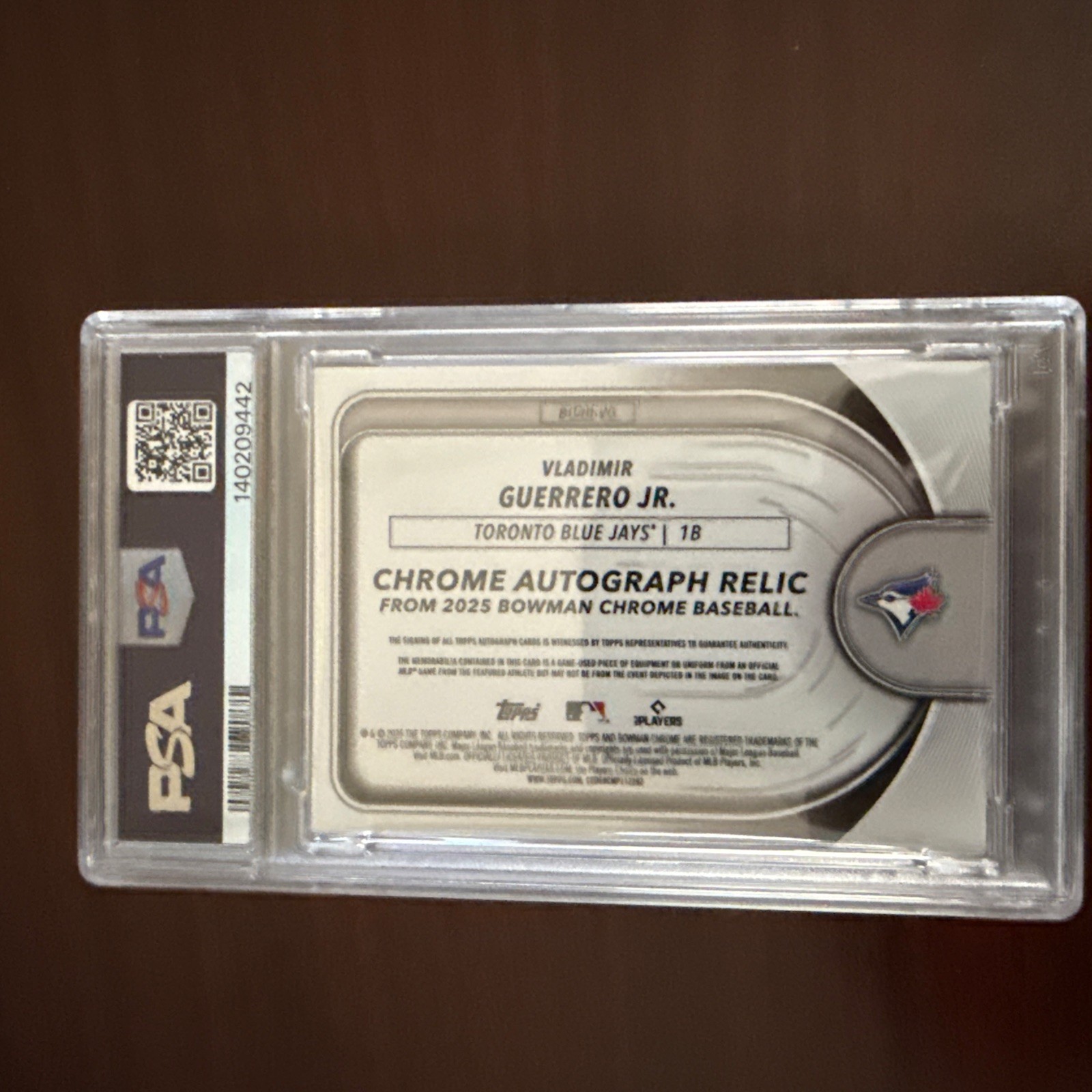 2025 Bowman Chrome Vladimir Guerrero Jr. Auto Patch Gold Refractor/50 PSA 10  view 3