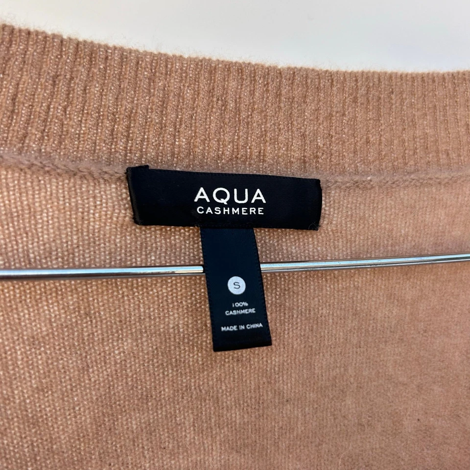 Cárdigan suéter Aqua Cashmere cuello en V cachemir tostado trigo pequeño suave acogedor Foto 3 de 4
