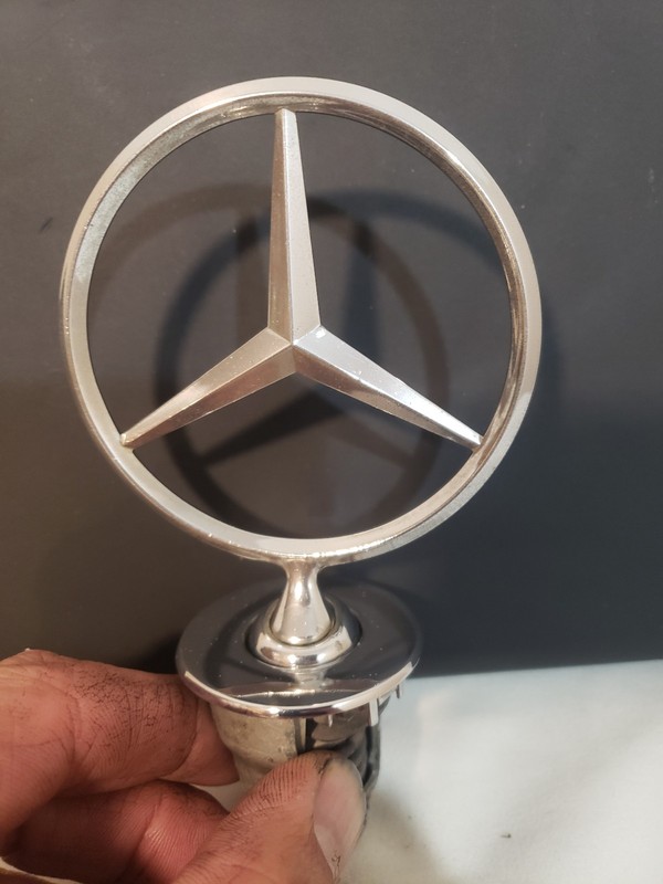 Genuine Vintage Mercedes W126 Hood Star Ornament - 1990 300SE