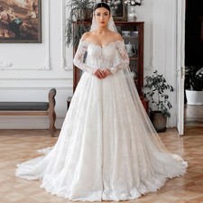 Off Shoulder Wedding Dresses Long Sleeves Lace Applique Sweep Train Bridal Gown
