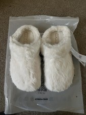 Crocs Fuzzy Classic Cozzzy Luxe Slippers 211826-0WV Multiple Sizes Available