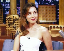 Actress Aubrey Plaza Signed Autographed 8x10 Photo To Andrew The Tonight Show