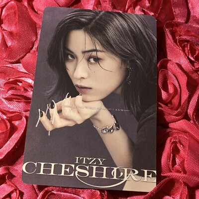 RYUJIN  ITZY Black CHESHIRE Edition Celeb K-pop Pretty Girl Photo Card Glam