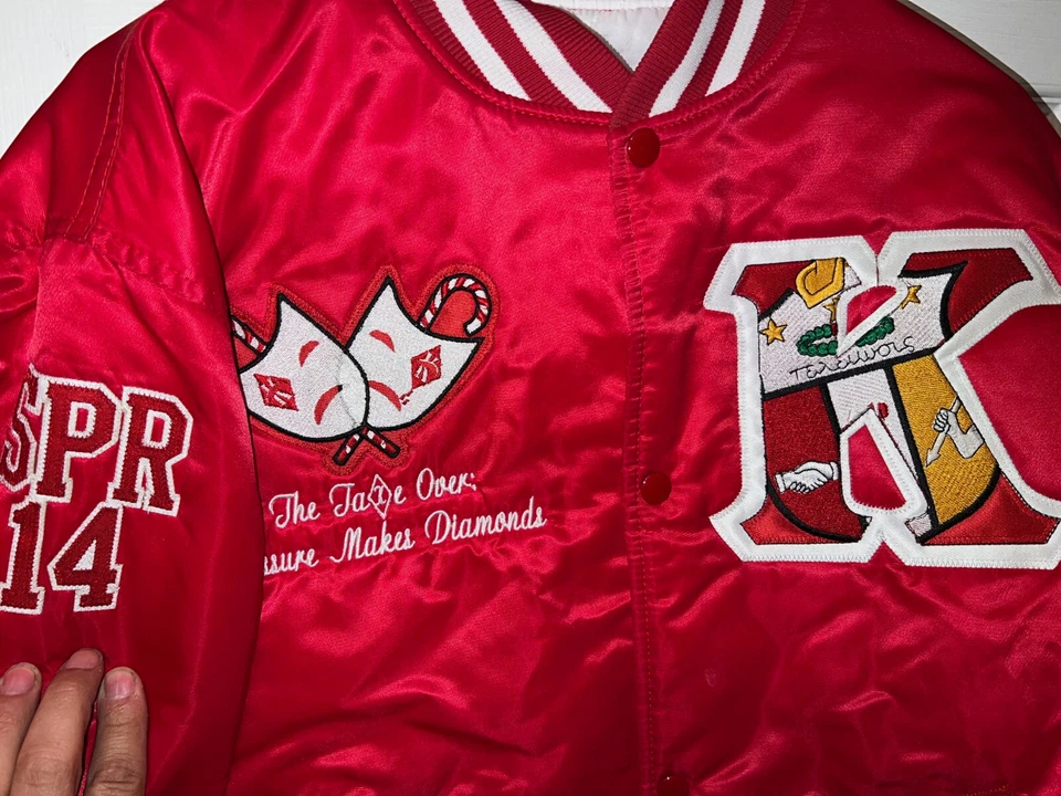 Chaqueta de bombardero de satén de fraternidad vintage para hombre con paleta Ithaca College Foto 4 de 4