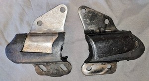 1955 1956 1957 CHEVY AUTOMATIC TRANMISSION MOUNTS BEL AIR NOMAD 150 210 MOUNTS