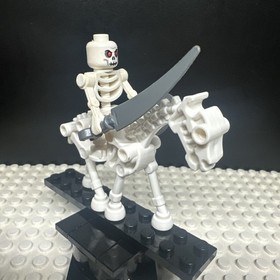 Lego Castle 7090 Crossbow Attack Crown Knight Skeleton And Horse Minifigure Only