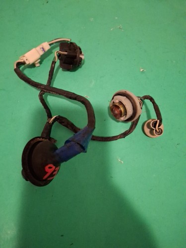 1992-1996 Toyota Camry Tail Light Socket And Wiring Harness OEM - Picture 9 of 13