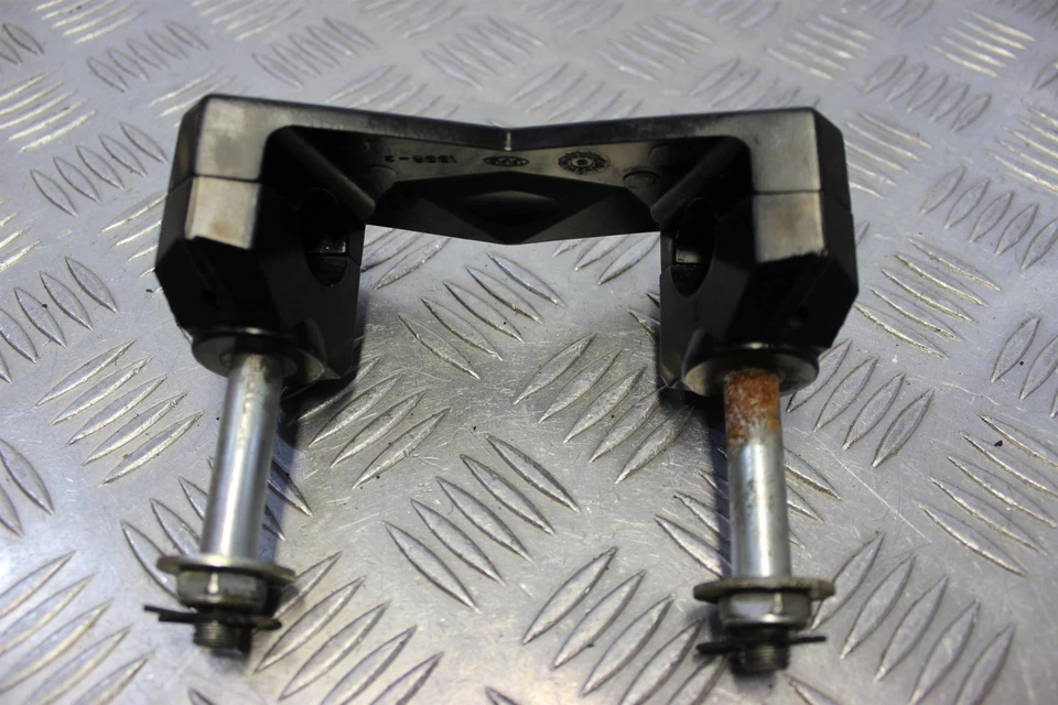 Soporte abrazadera manillar Kawasaki Z 750 2007 a 2012 Z750 B141 Foto 2 de 4