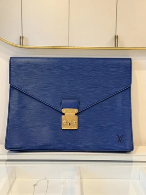 Pochette Document LOUIS VUITTON Cuir Épi S-Lock - ÉTAT NEUF - Certifié ENTRUPY - Photo 1/4