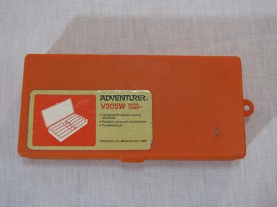 Vtg Vichek Plastics Adventurer V305W Worm Tamer Pocket Tackle Box w/Worms,Orange | eBay Vtg Vichek Plastics Adventurer V305W Worm Tamer Pocket Tackle Box w/Worms,Orange | eBay