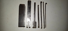 LOT DE 7 FERS DE RABOTS ET BOUVETS ESTAMPILLES